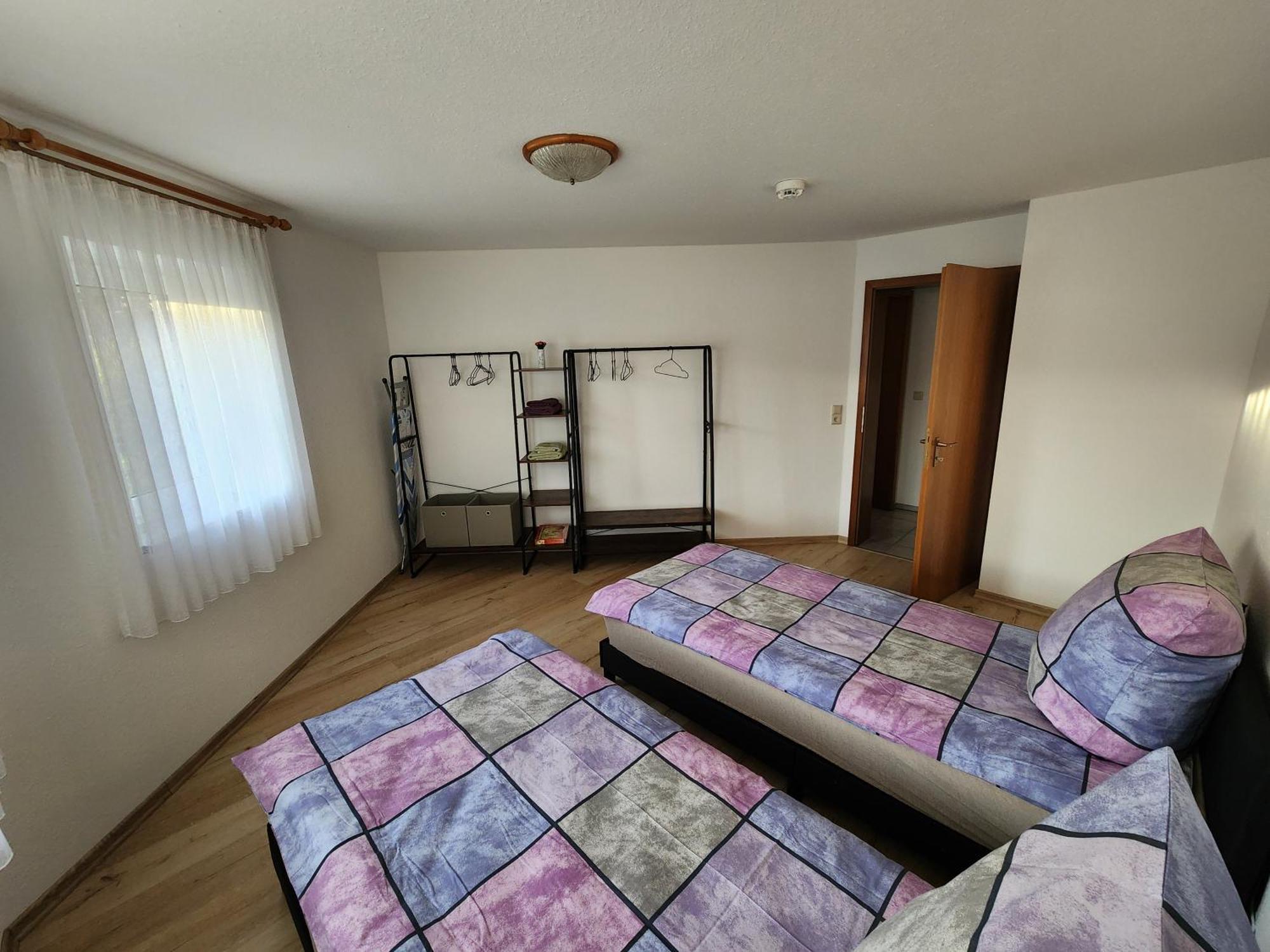 Ferienwohnung Julija Riedheim Хильцинген Экстерьер фото
