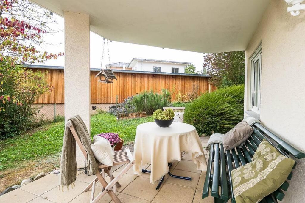 Ferienwohnung Julija Riedheim Хильцинген Экстерьер фото